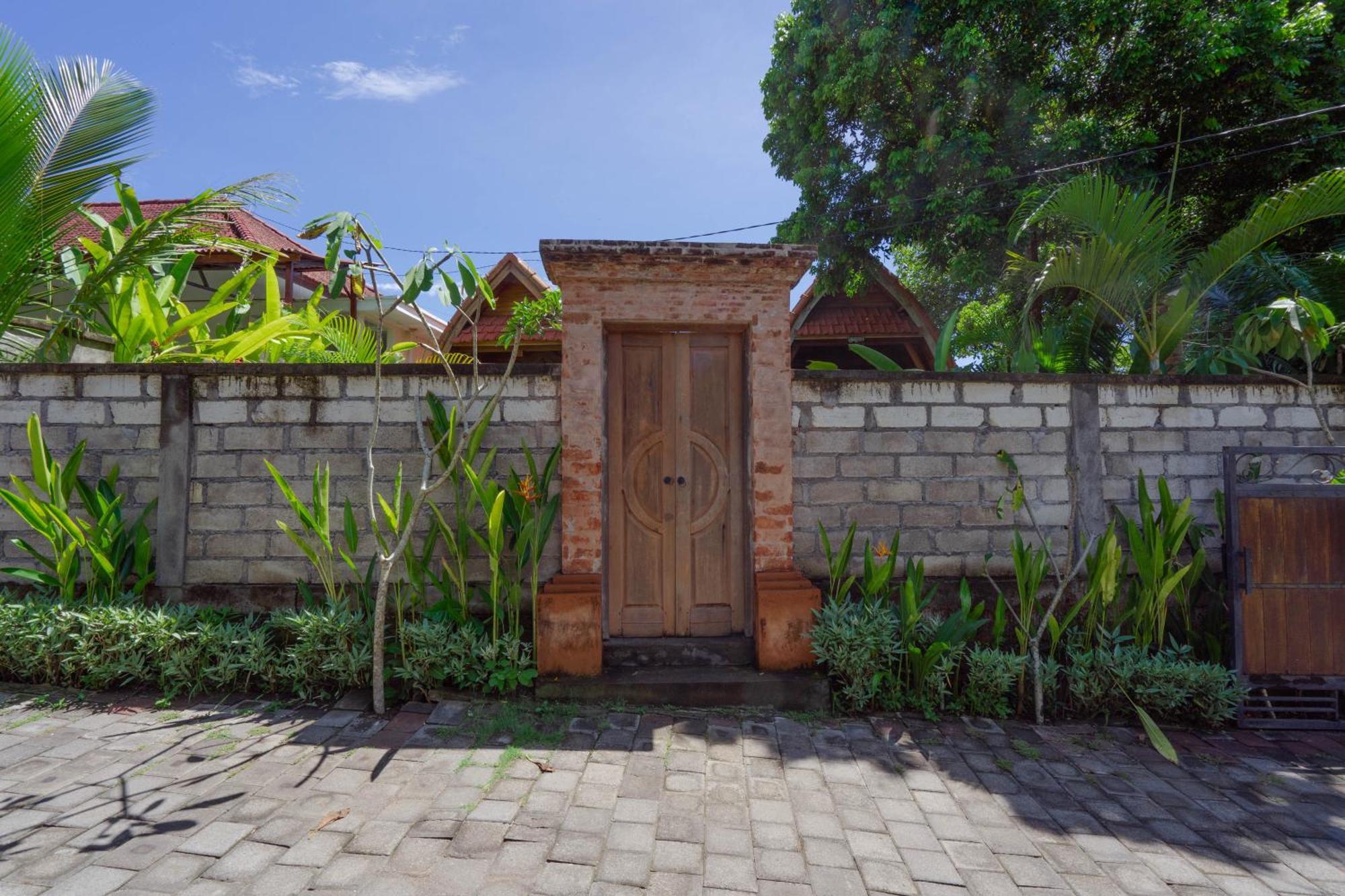 Brisk Homestay Uluwatu Redpartner Εξωτερικό φωτογραφία